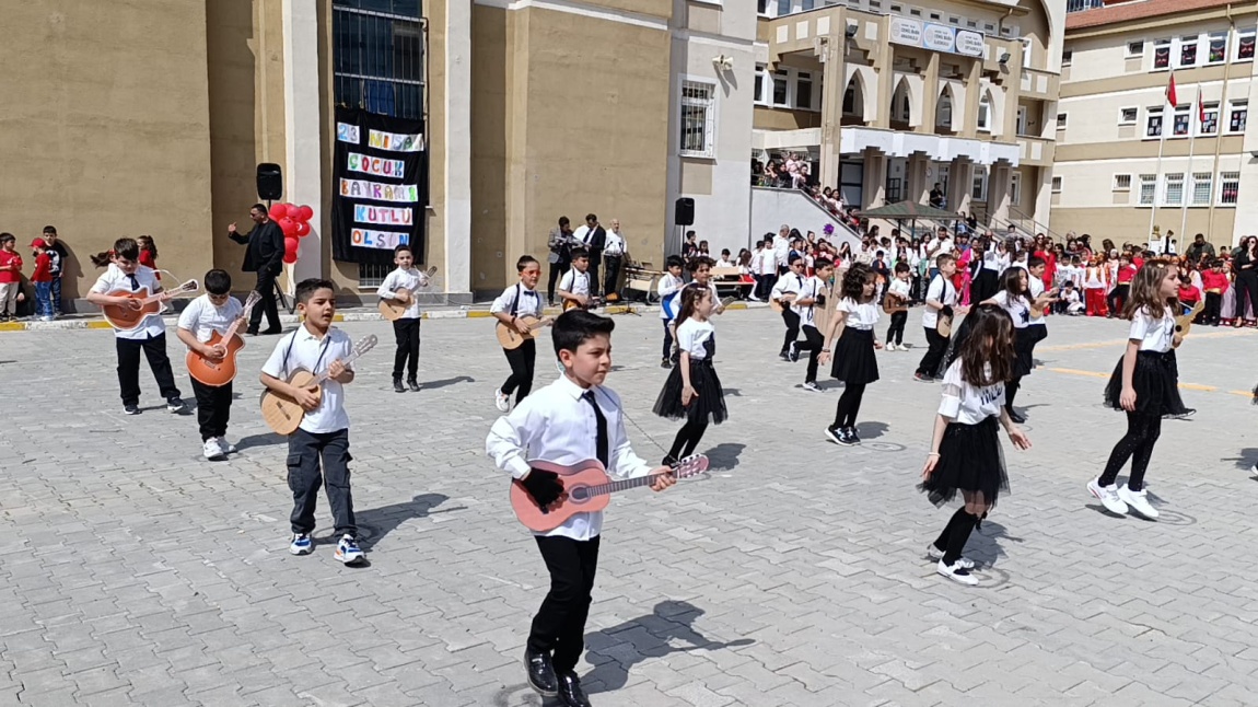 23 Nisan Ulusal Egemenlek ve Çocuk Bayramı